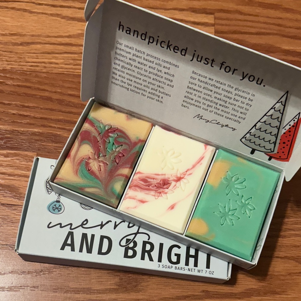 Merry and Bright Soap Set